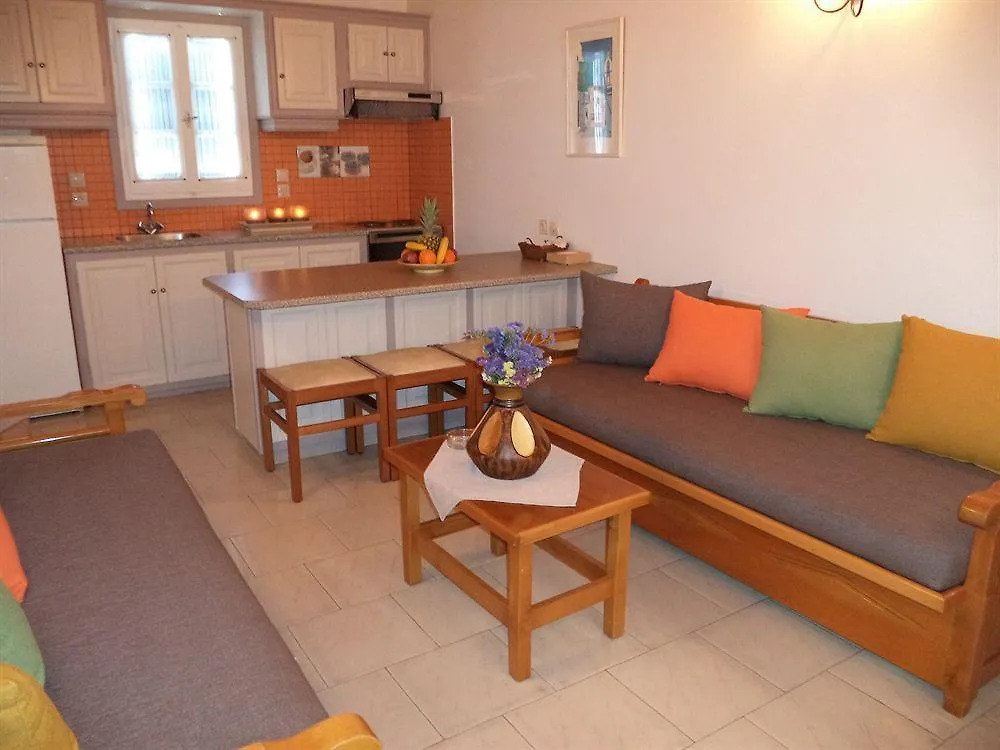 Filoxenia Apartments Ornos  0*, Ornos (Mykonos)